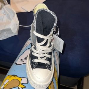 Brand new need gone asap There a 5 1/2 in men &in woman they are a 7 1/2!!